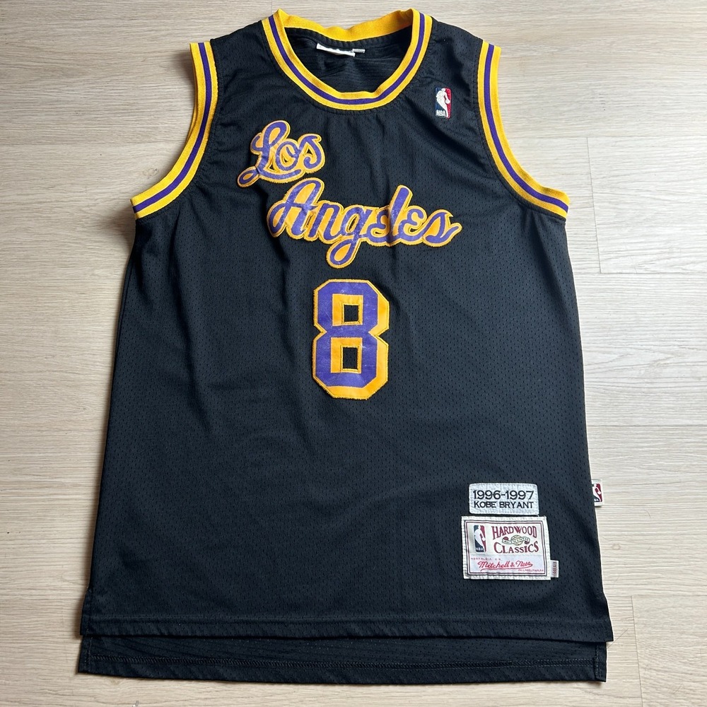 Mitchell & Ness Kobe Bryant #8 Lakers Jersey Mens 44 Large Black 1996-1997 HWC